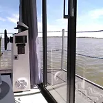Appartement Arka 1 Na Wodzie W Mielnie, Rower Wodny, Bezplatny Wifi, Parking