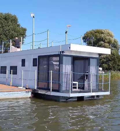 Apartmán Houseboat Arka 1 - Na Wodzie, Rower Wodny, Wifi, Parking