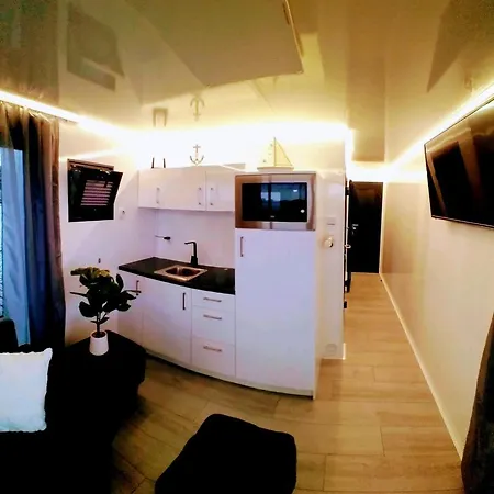 Arka1, Na Wodzie W Mielnie 400 M Plaza, Rower Wodny, Szybki Internet, Netflix, Parking *