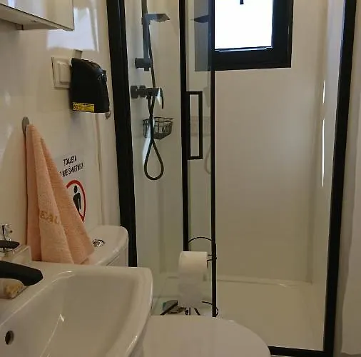 Arka 1 Domki Na Wodzie W Mielnie, Rower Wodny, Bezplatny Wifi, Parking Mielno (Koszalin)